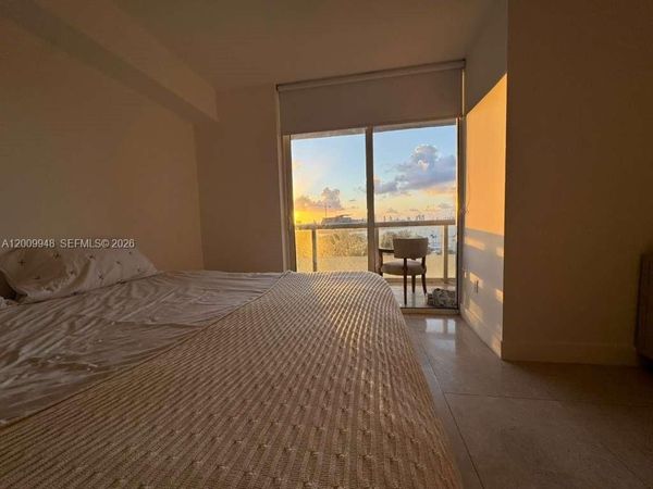 50 Biscayne Blvd , Unit 809, Miami, FL 33132