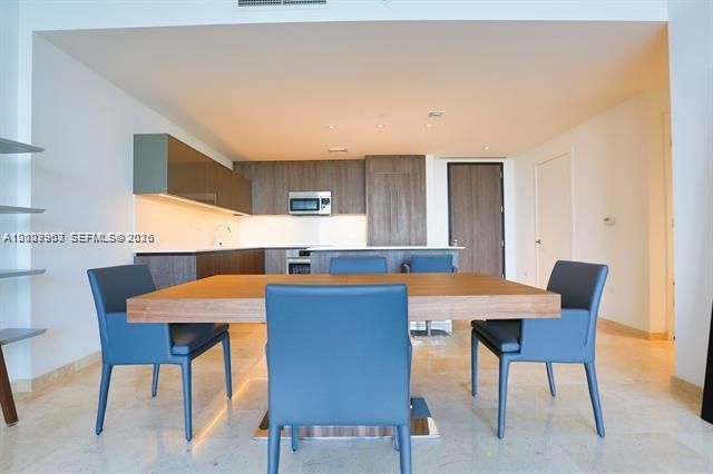 68 SE 6th St , Unit 3210, Miami, FL 33131 Photo