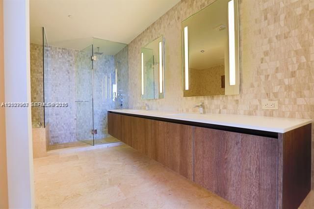 68 SE 6th St , Unit 3210, Miami, FL 33131 Photo