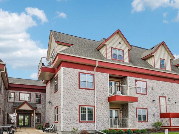 955 Liberty Boulevard, Unit 301, Sun Prairie, WI 53590