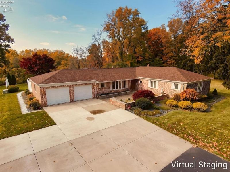 1250 Morrison Road, Fremont, OH 43420 Photo 2