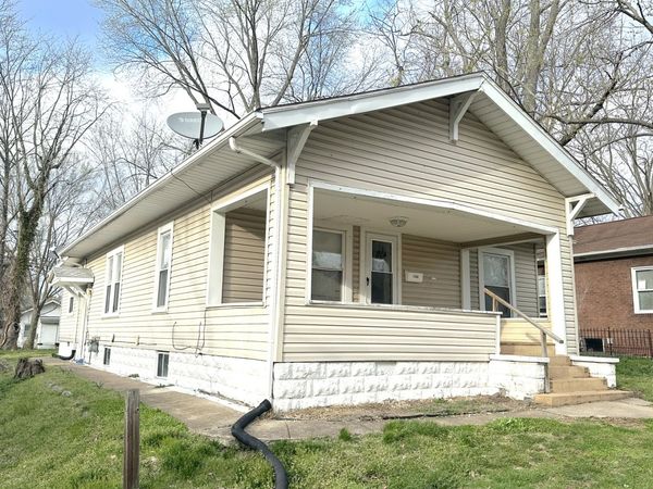 1308 Maple Street , Murphysboro, IL 62966