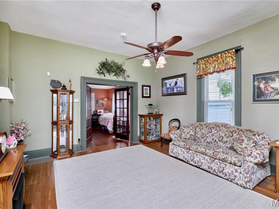 Property Image 43