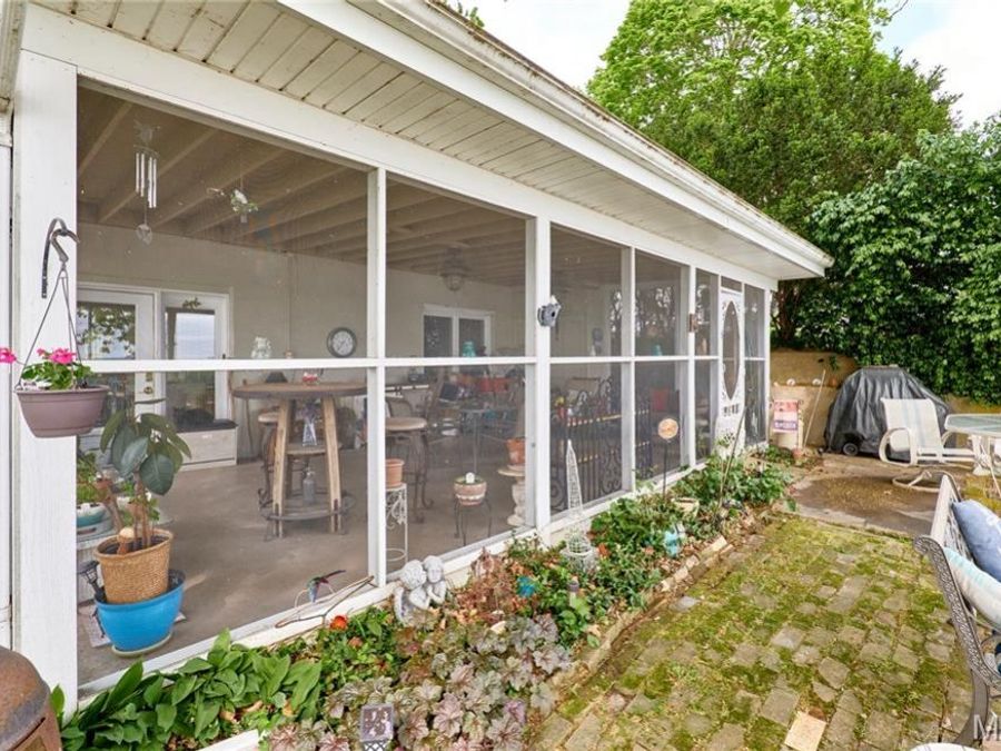 Property Image 85