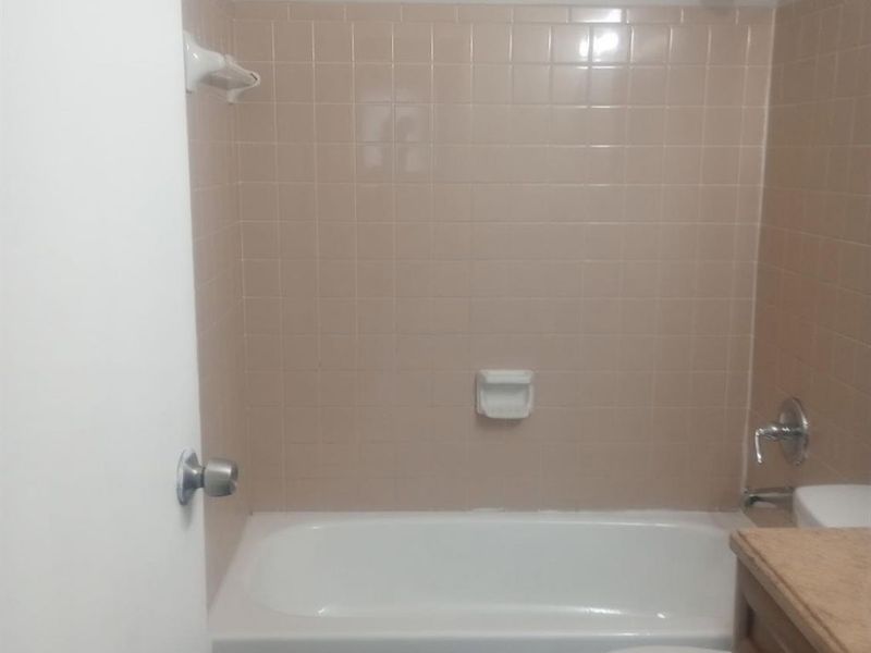 7217 Creekview Drive, Colerain Township, OH 45247 Photo 9