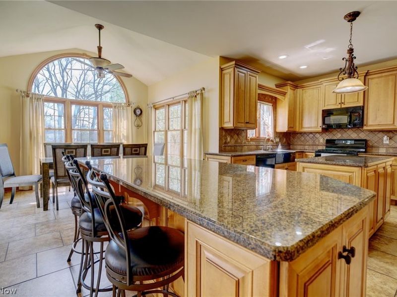 7081 Ruby Court, Youngstown, OH 44515 Photo 11
