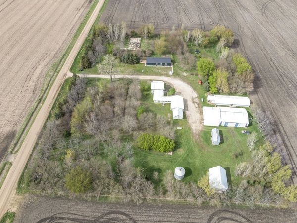 2020 330th Avenue, Terril, IA 51364