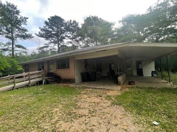 3068 HALL AND LINDSEY Road , Greensburg, LA 70441