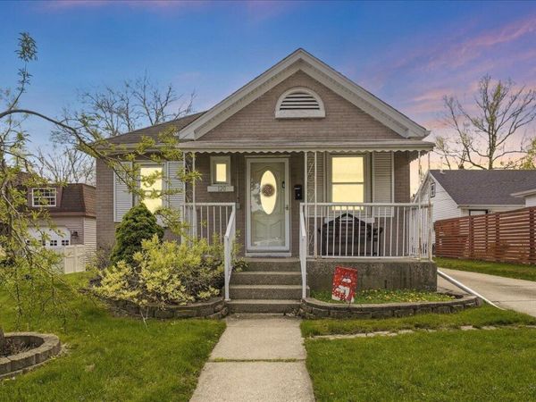 120 W 2nd Street , Hobart, IN 46342