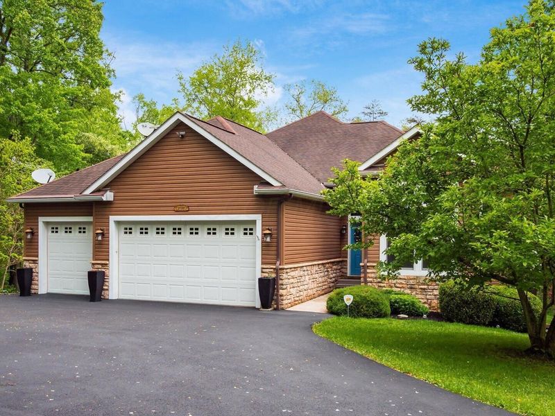 6202 Goss Road, Sugar Grove, OH 43155 Photo 5