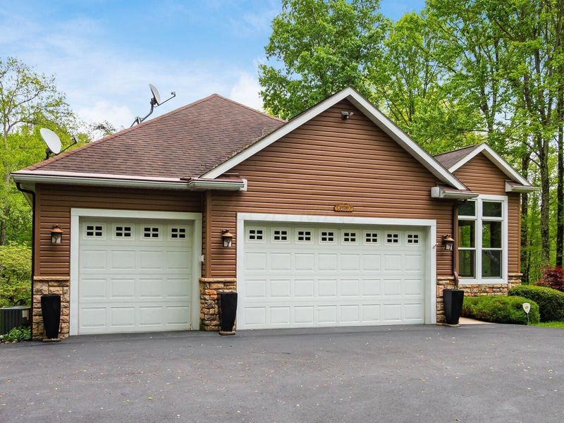 6202 Goss Road, Sugar Grove, OH 43155 Photo 8