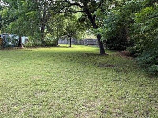 1713 Denver Avenue , Fort Worth, TX 76164
