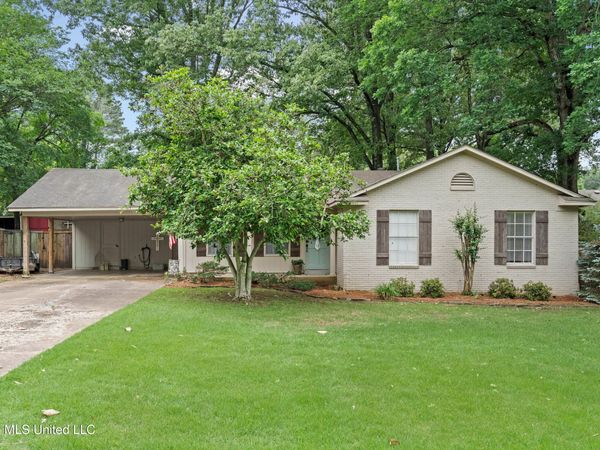 4513 Big Horn Drive, Nesbit, MS 38651