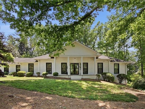 460 Riverside Parkway , Sandy Springs, GA 30328