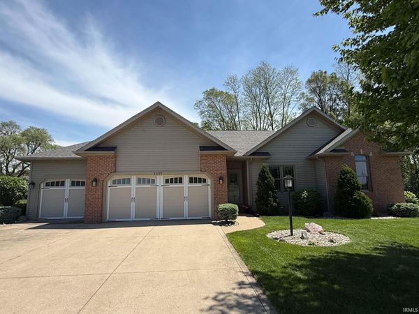 53724 Songbird Way, Bristol, IN 46507