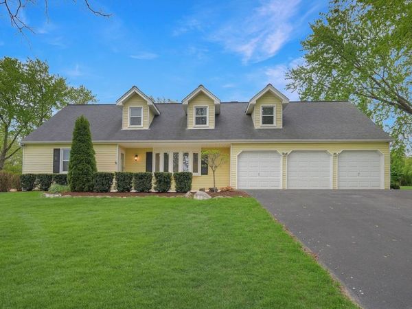 26W421 Wiesbrook Road , Wheaton, IL 60189