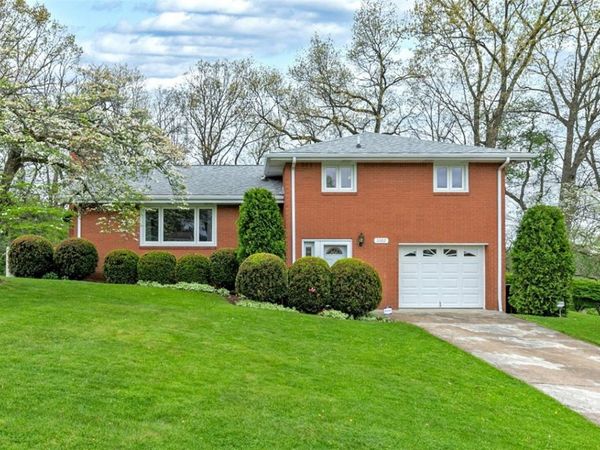 2602 Timothy Drive, Export, PA 15632