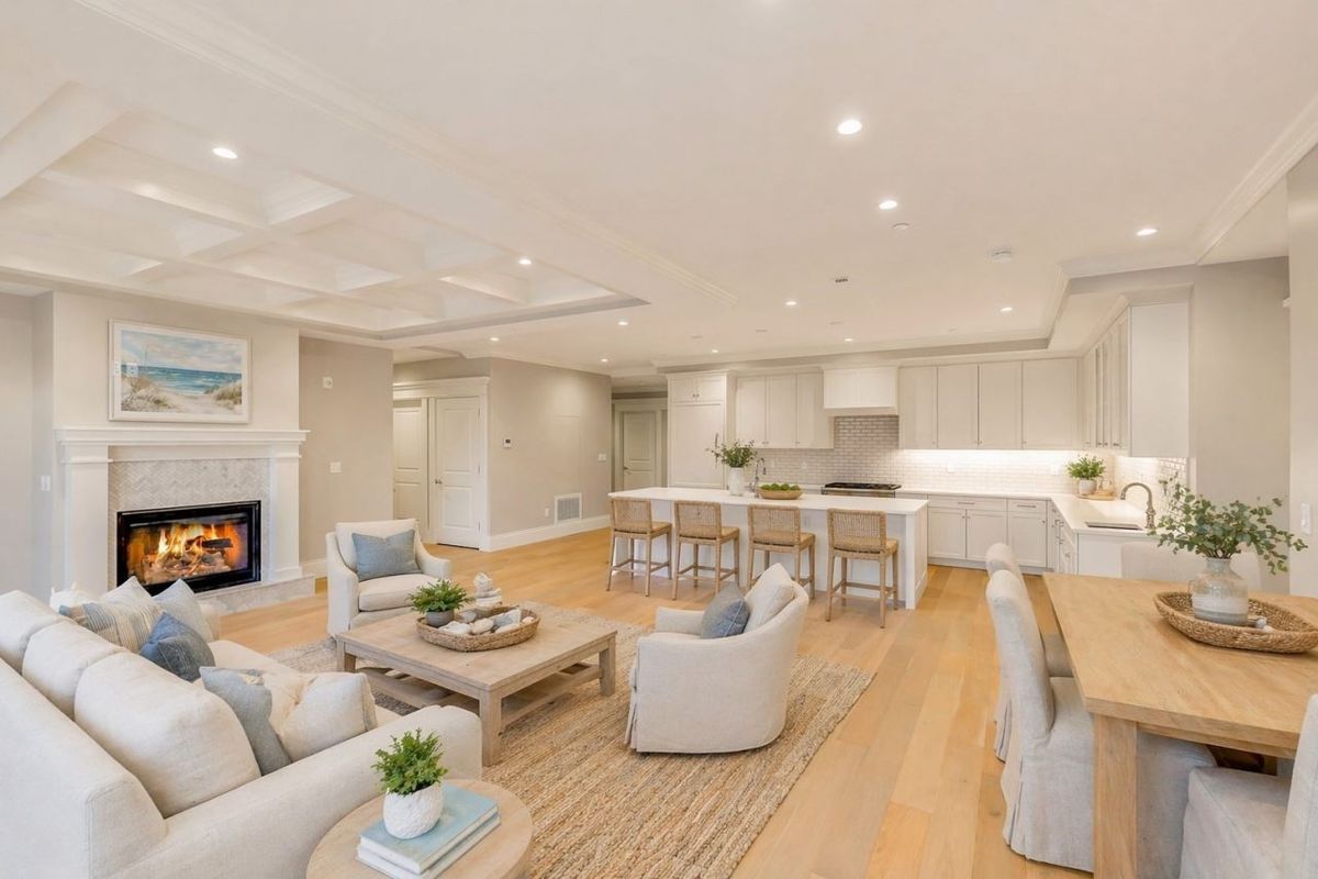 124 Elm St, Cohasset, MA 02025