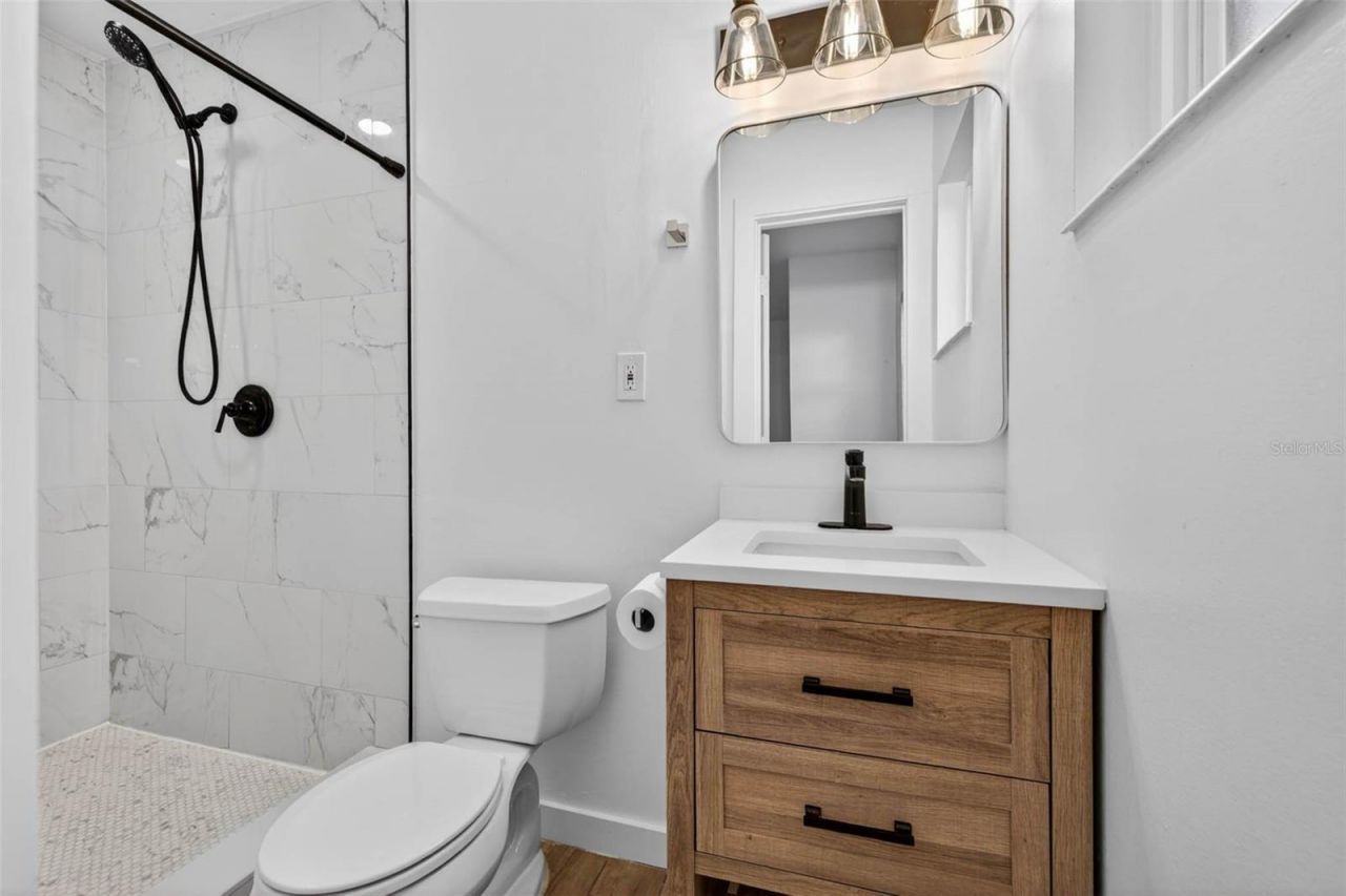 4413 W Rogers Avenue, Tampa, FL 33611 Photo