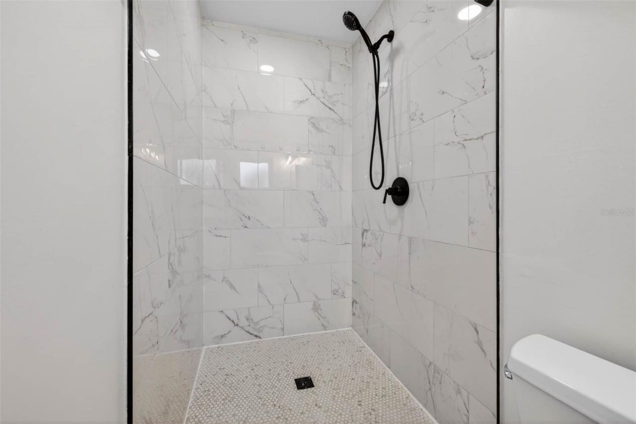 4413 W Rogers Avenue, Tampa, FL 33611 Photo