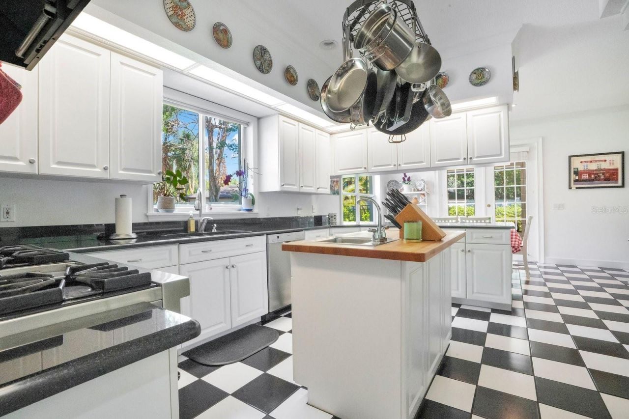 1451 Hollingsworth Oaks Drive, Lakeland, FL 33803 Photo