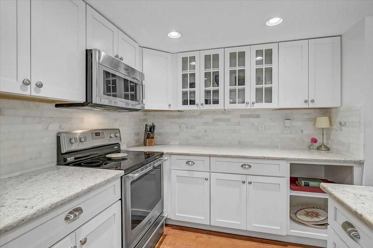 3328 Tobero Lane, Sarasota, FL 34235 Photo