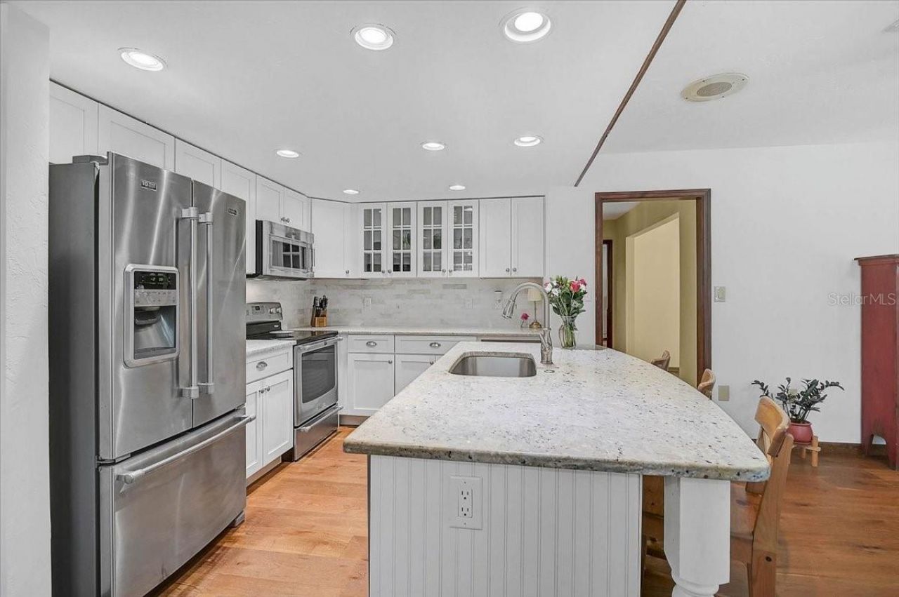 3328 Tobero Lane, Sarasota, FL 34235 Photo