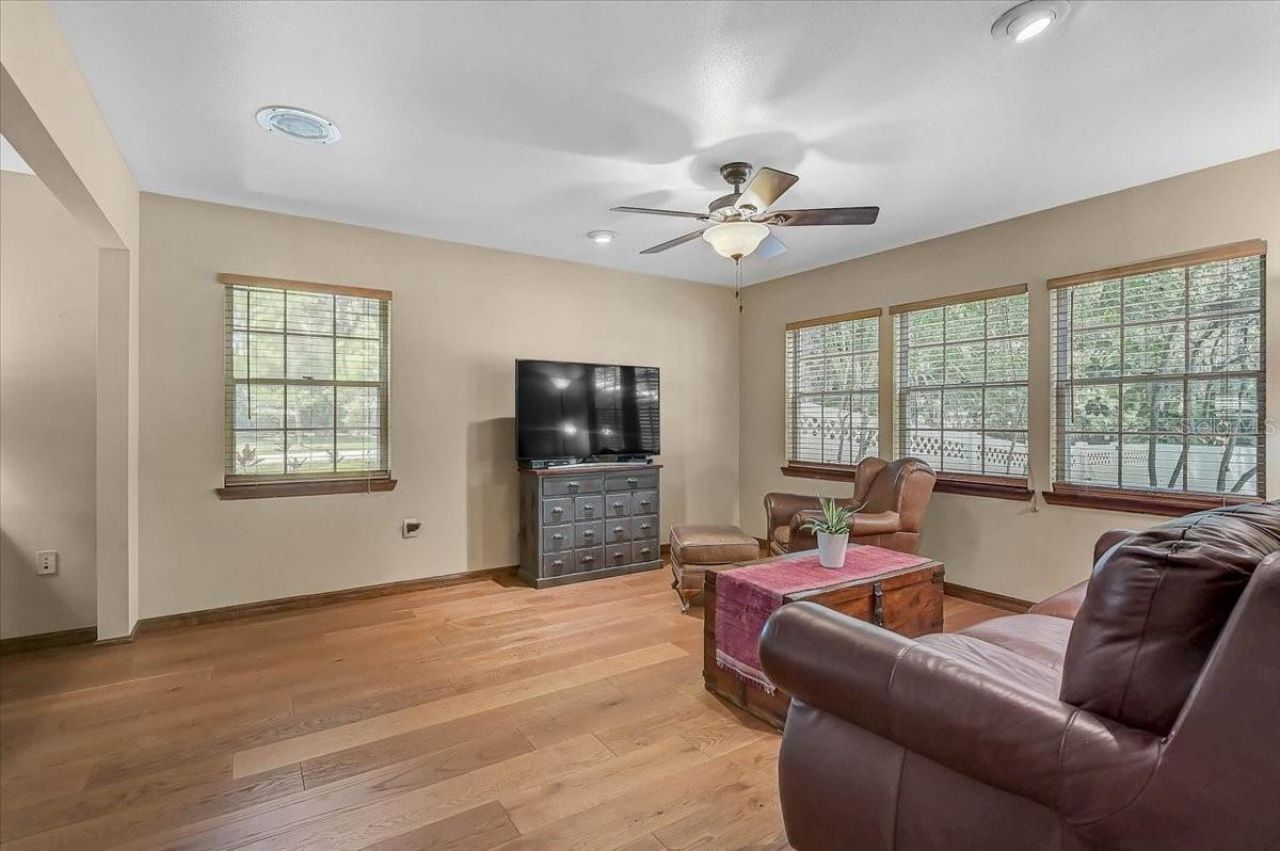 3328 Tobero Lane, Sarasota, FL 34235 Photo