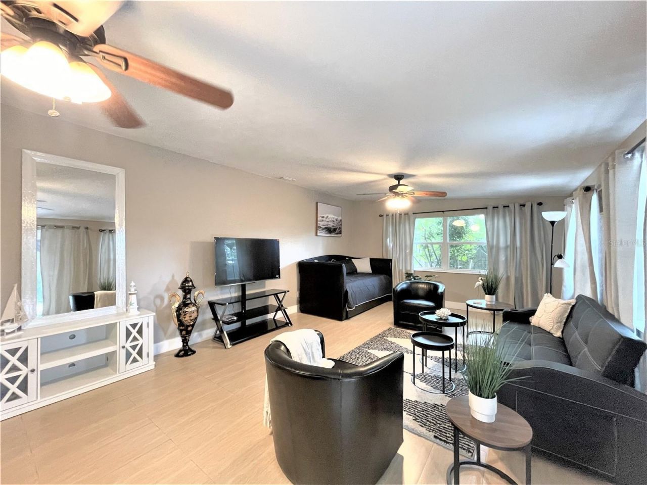 5106 104th Street N, Saint Petersburg, FL 33708 Photo