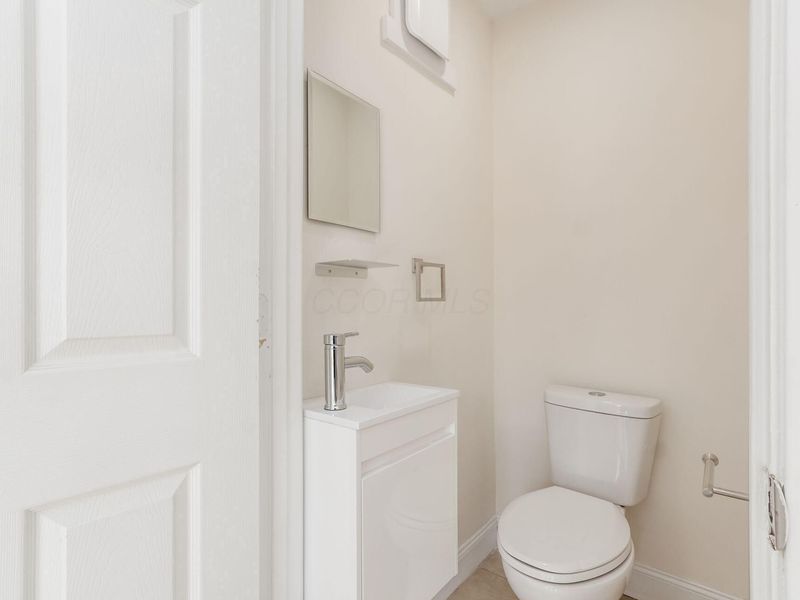 1156 S Champion Avenue , Columbus, OH 43206 Photo 23