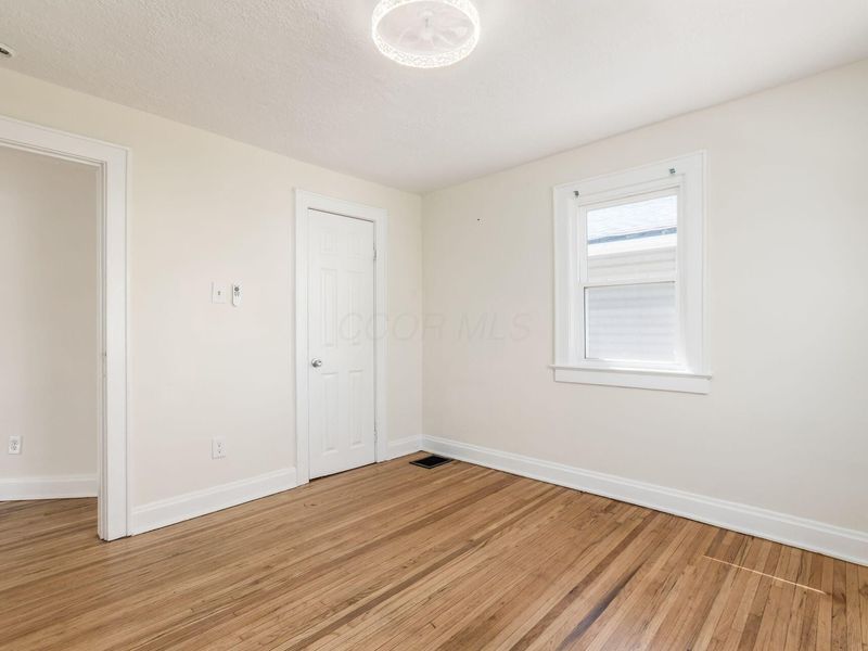 1156 S Champion Avenue , Columbus, OH 43206 Photo 32