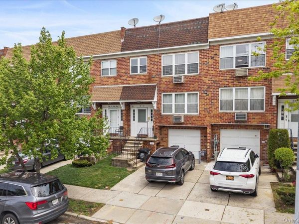 56-25 226 Street, Unit 3rd Floor, Oakland Gardens, NY 11364