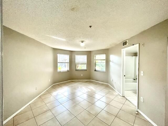 741 N Pine Island Road, Unit 303, Plantation, FL 33324 Photo