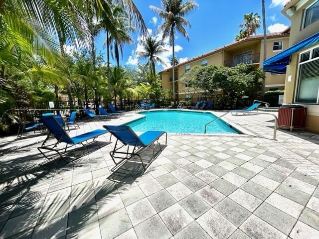 741 N Pine Island Road, Unit 303, Plantation, FL 33324 Photo