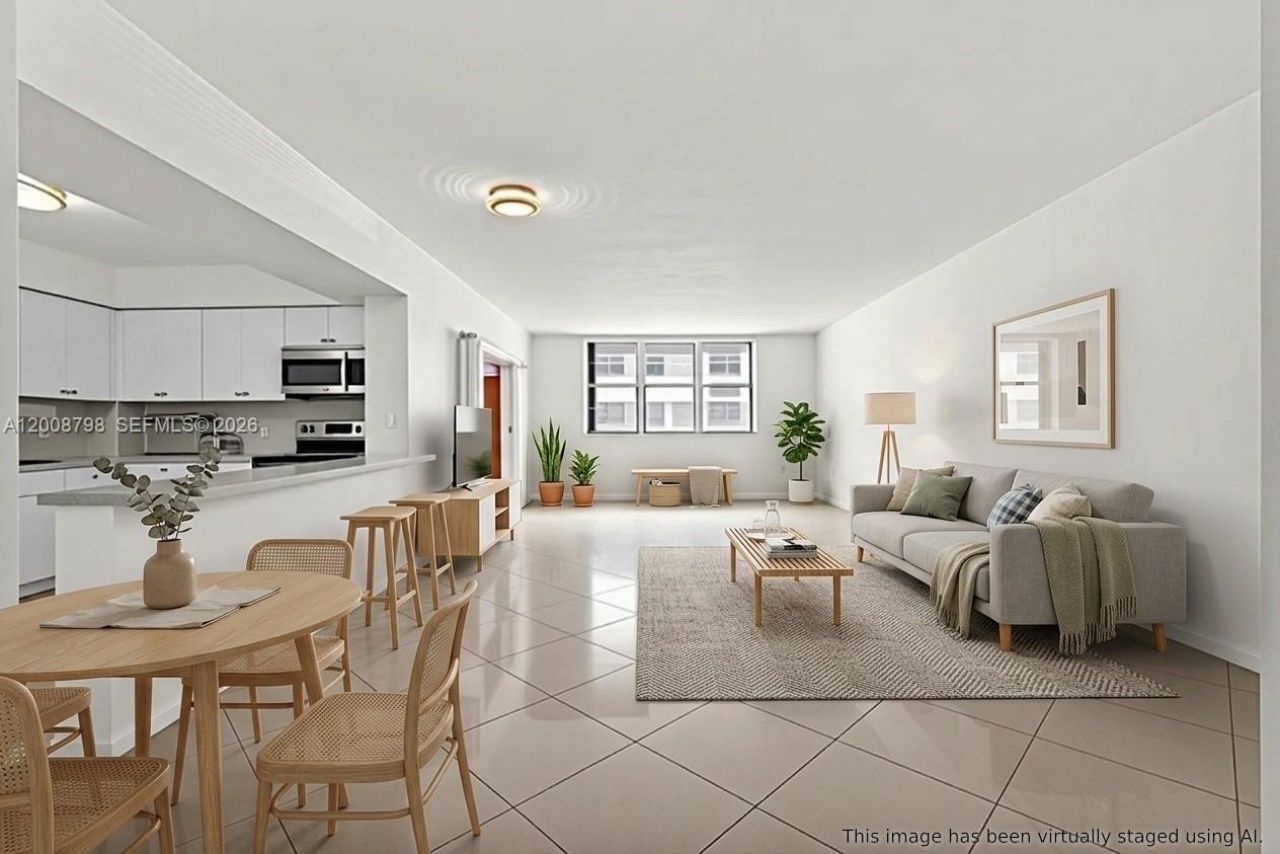 5825 Collins Ave , Unit 2E, Miami Beach, FL 33140 Photo