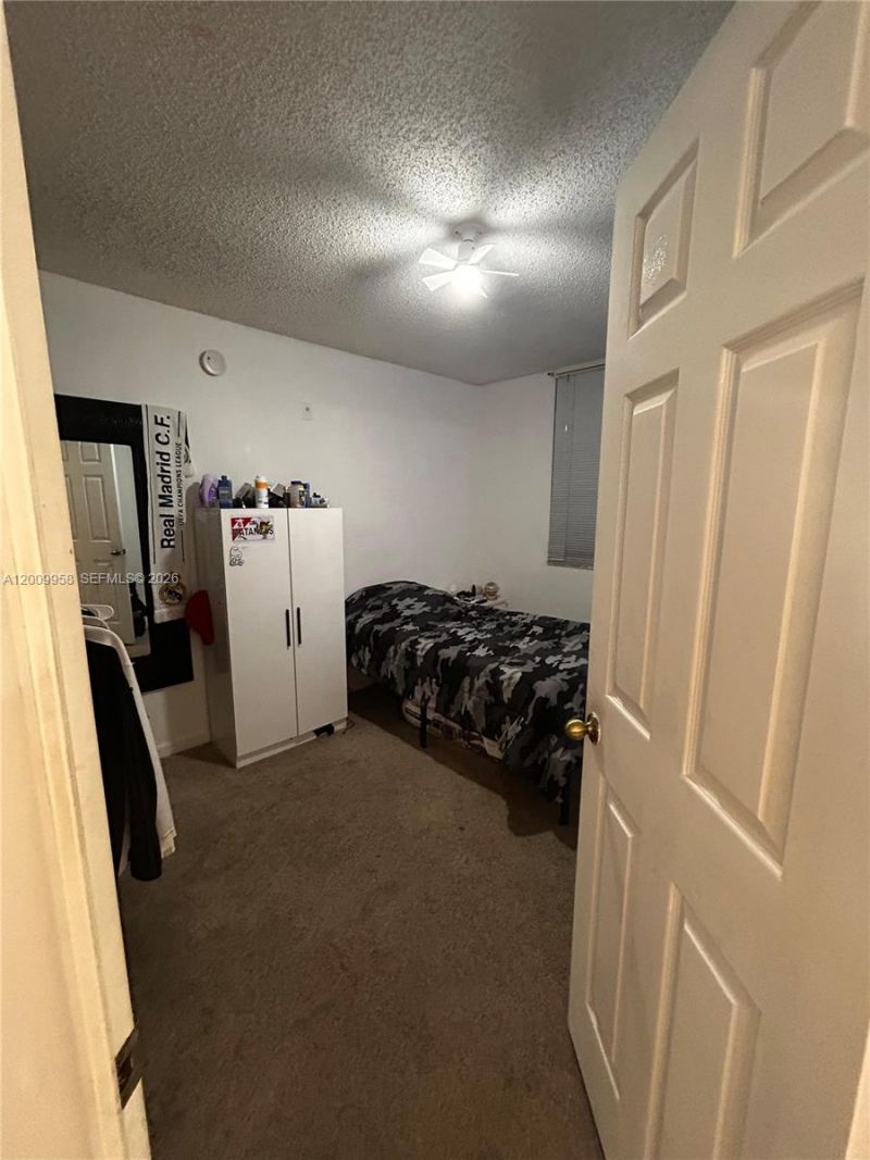 711 SW 111th Way, Unit 202, Pembroke Pines, FL 33025 Photo