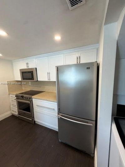4590 SW 68th Ct Cir, Unit 8, Miami, FL 33155 Photo