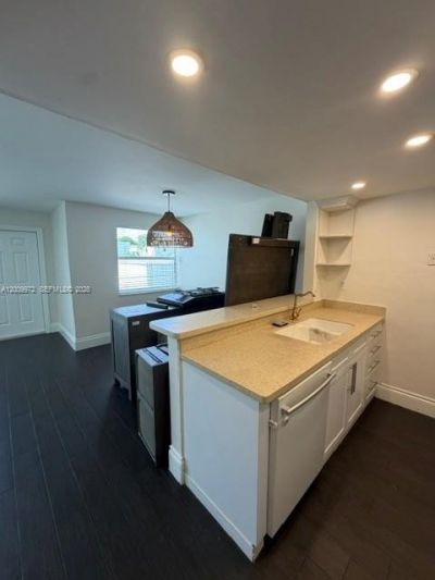 4590 SW 68th Ct Cir, Unit 8, Miami, FL 33155 Photo