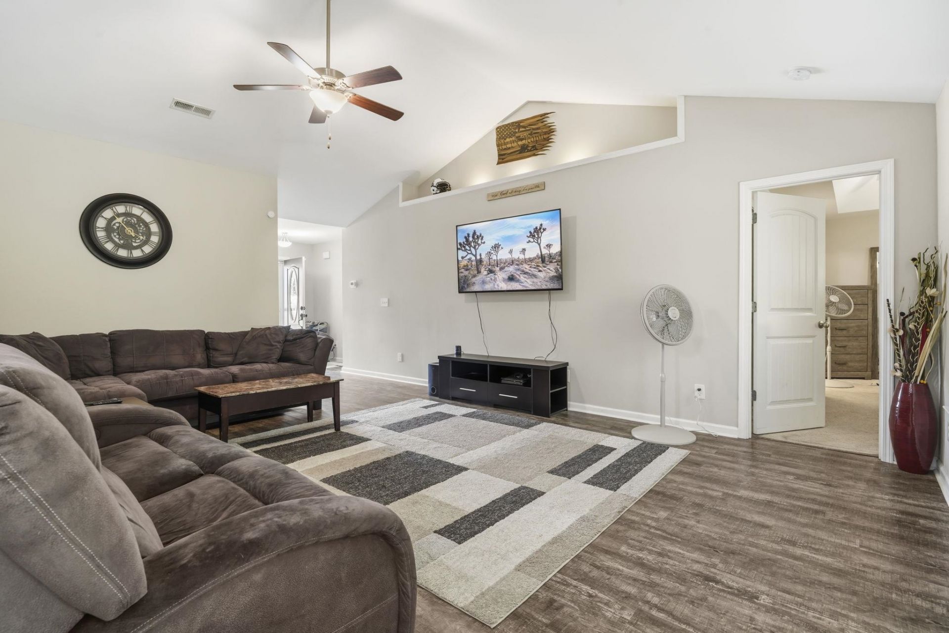 252 Timber Run Dr. Photo 11