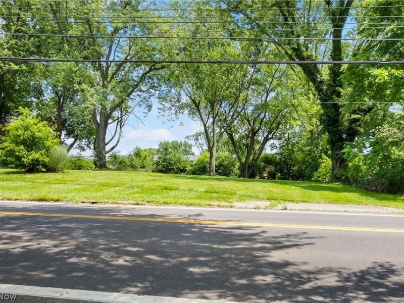 3410 Wales Avenue NW, Massillon, OH 44646 Photo 4