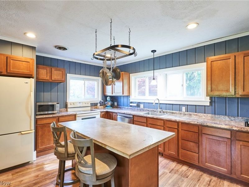 259 Ridgewood Road , Wadsworth, OH 44281 Photo 9