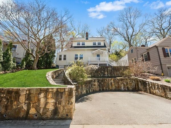 76 Paul Revere Rd, Arlington, MA 02476
