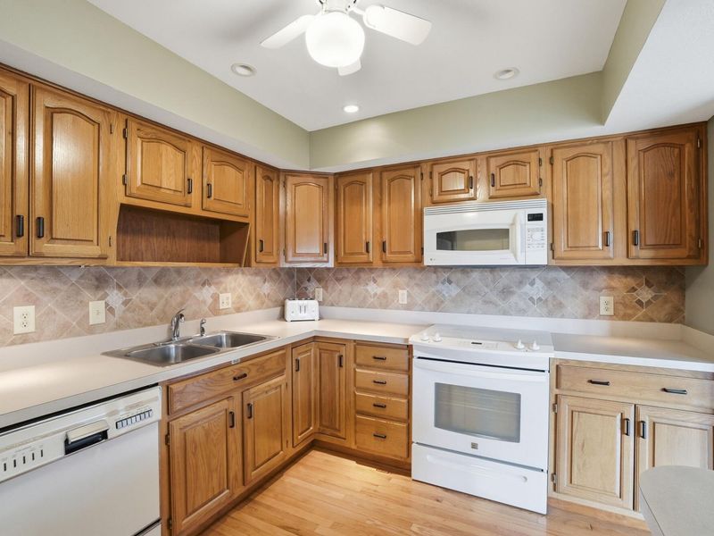 1269 Stephenson Drive, Troy, OH 45373 Photo 12