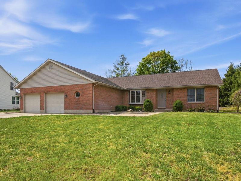 1269 Stephenson Drive, Troy, OH 45373 Photo 2