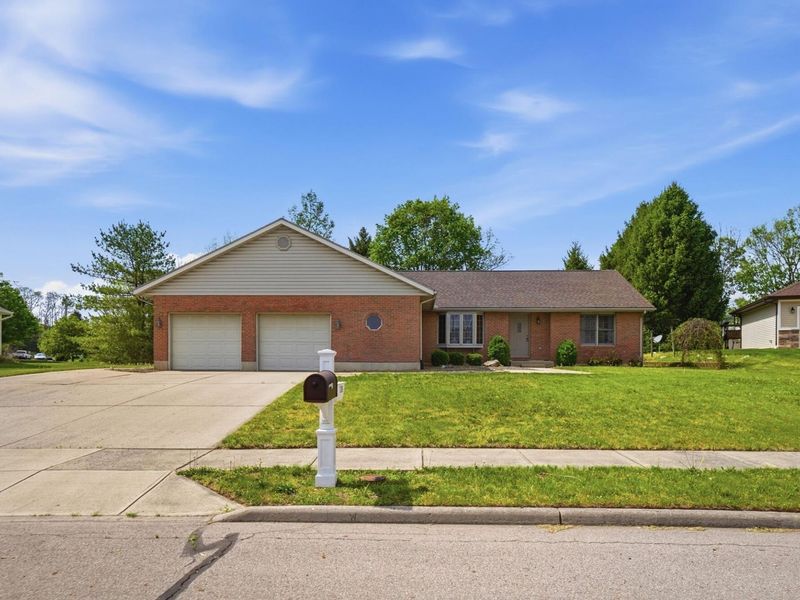 1269 Stephenson Drive, Troy, OH 45373 Photo 3