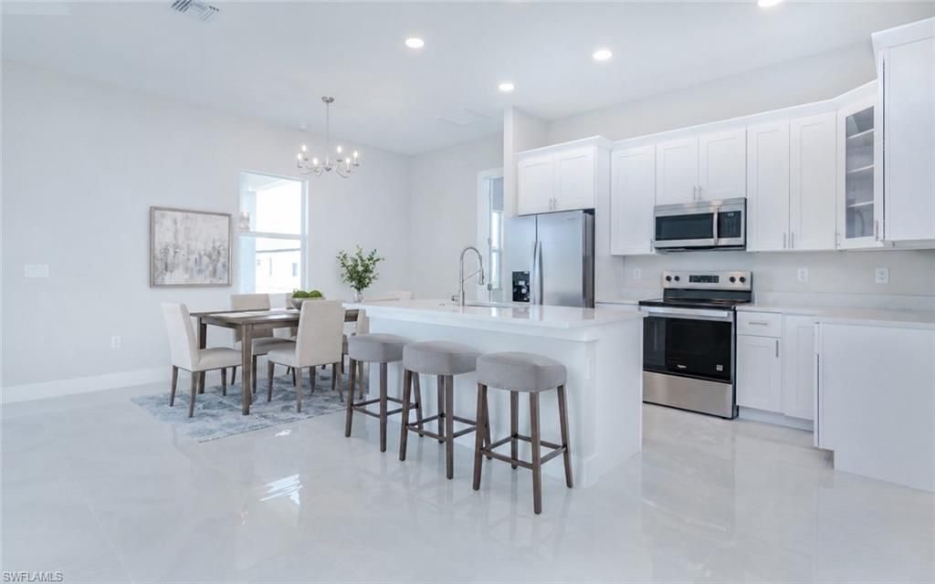 423 Yolanda St , Lehigh Acres, FL 33972 Photo
