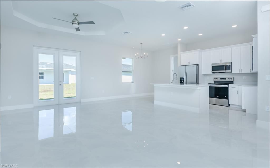 423 Yolanda St , Lehigh Acres, FL 33972 Photo