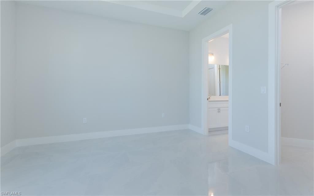 423 Yolanda St , Lehigh Acres, FL 33972 Photo