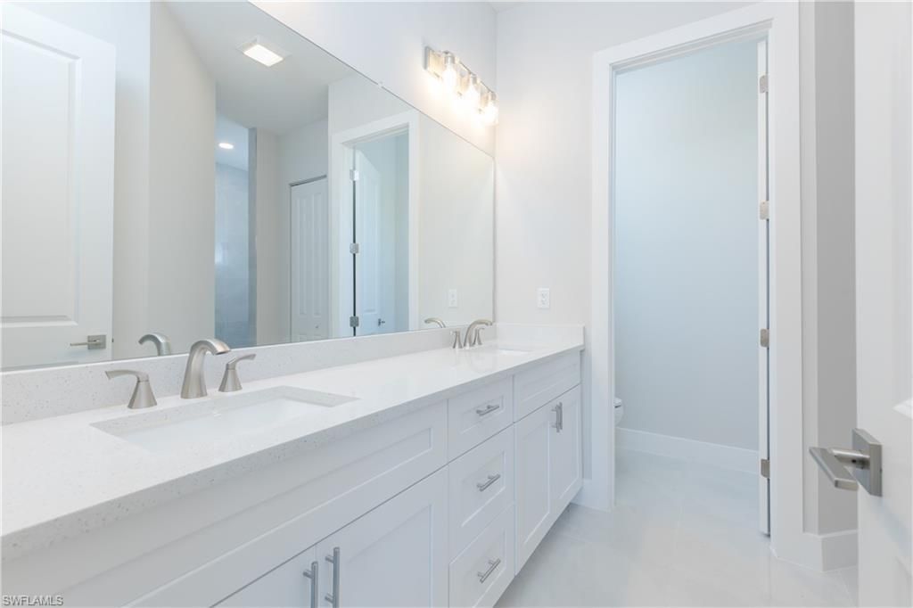 423 Yolanda St , Lehigh Acres, FL 33972 Photo