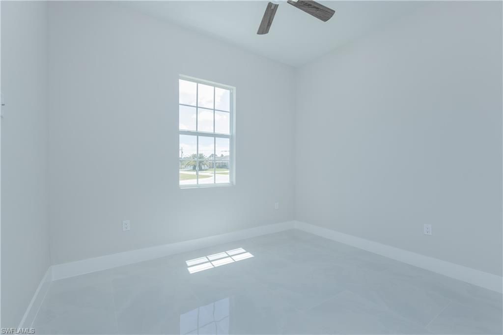 423 Yolanda St , Lehigh Acres, FL 33972 Photo